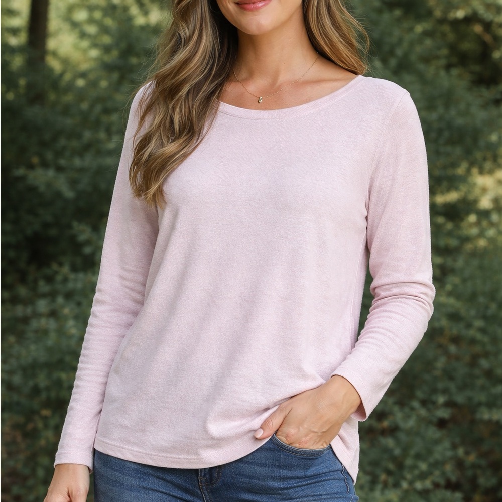 Chico’s Ballet Pink Boatneck Sweater Size Medium Lightweight knit top